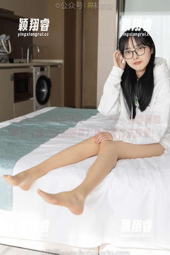 BoBoSocks袜啵啵-甜甜圈 BoBoSocks袜啵啵 - 無懼聖光,甜甜圈的黑丝(脚尖微加固款)套图等你来探索!
