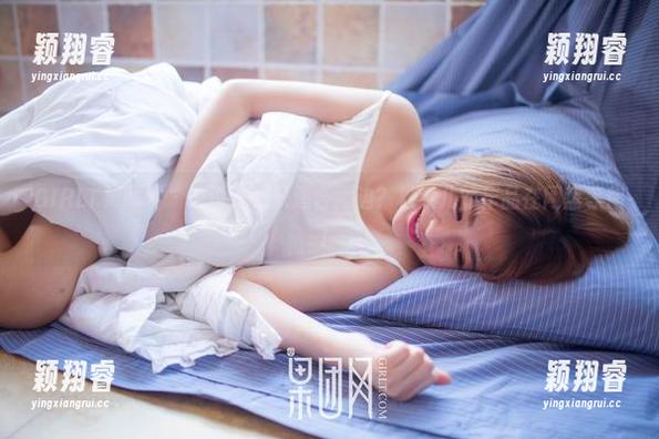 GIRLT果团网-松果儿 GIRLT果团网 - 谁说泳衣只适合海边?松果儿的作品在网盘等你!