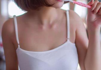 GIRLT果团网 – 竟然还有这样的美!陈雅漫高清美足合集,足部的秘密