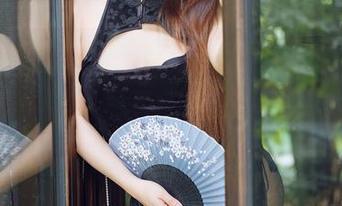 HuaYang花漾 – 快来围观！小热巴的油亮在线合集，谁说只会吃东西的博主不能这样撩？