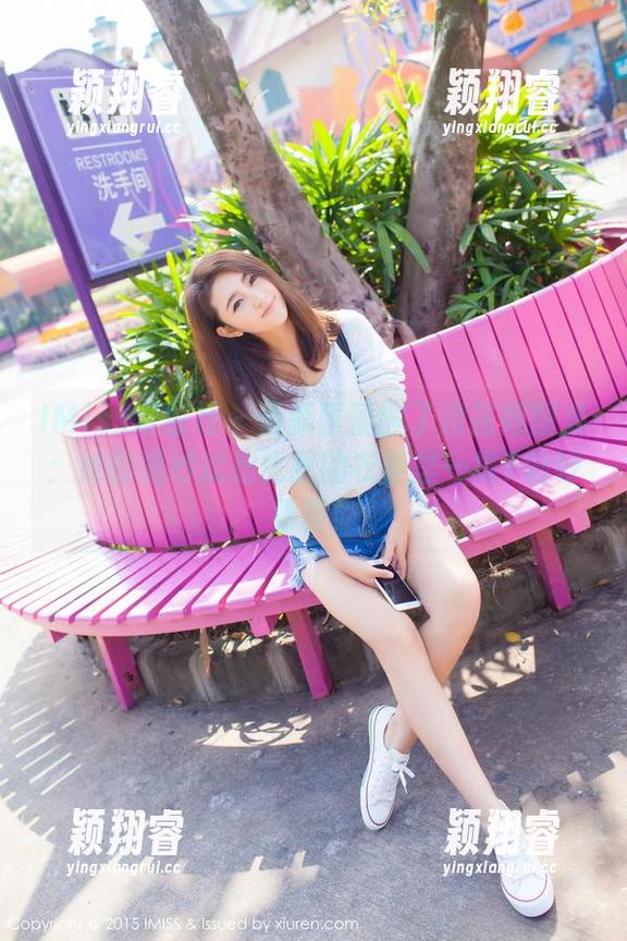 IMiss爱蜜社-蕾蕾醒了没 IMiss爱蜜社 - 最新蕾蕾醒了没花嫁图集:她的婚纱就是比我的衣柜里一堆T恤好看啊!