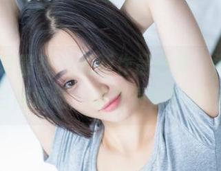 IMiss爱蜜社 – 最新作品合集,闵妮Mily的白裙情结:简直是光影中的尤物