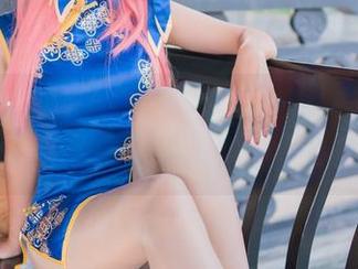 Money冷冷的呓语,辉夜姬OL制服福利原图——是不是有一丝小迷糊?