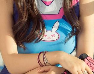 UGirls尤果网 – 轻盈如风,乔依琳短裙写真照片合集来袭!
