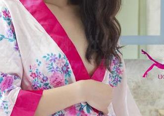 UGirls尤果网 – 观看杜小雨的肉丝原图,完全不想走开,真是太上瘾了!