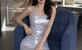 Xiuren秀人网 – 看看Cherry绯月樱的女友写真合集,准备好心跳加速了吗?