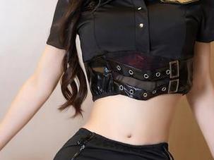 Xiuren秀人网 – 王馨瑶Yanni最新图册:体操服和魅力,完美交汇的瞬间