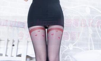 beautyleg – Nana制服图包又来了，今天的新鲜感超标！