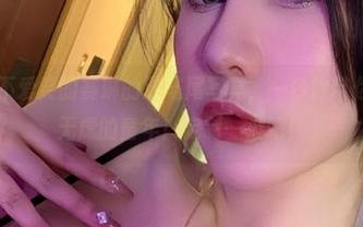 微密圈 – 不爱笑的赛琳的双马尾写真,一秒钟带你回到无忧无虑的童年!定制一波吧!