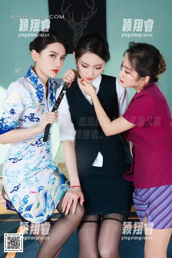 丽柜-悠悠 丽柜 - 私房写真:悠悠的白衬衫又湿又被光照得透。