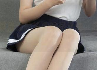 丽柜 – 被潼潼的泳池瞬间迷住,原图资源时刻待命