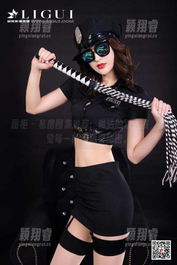 丽柜-琳达 丽柜 - 私房图集推荐:琳达的双人照,感觉每一帧都藏着秘密。