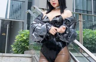 暴露本性!你烨烨的丝袜合集分享,让视觉陷入疯狂。