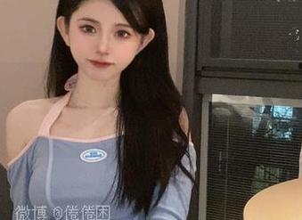 吉他妹妹的高清图册:倦倦喵一把吉他就能把我撩到没脾气!