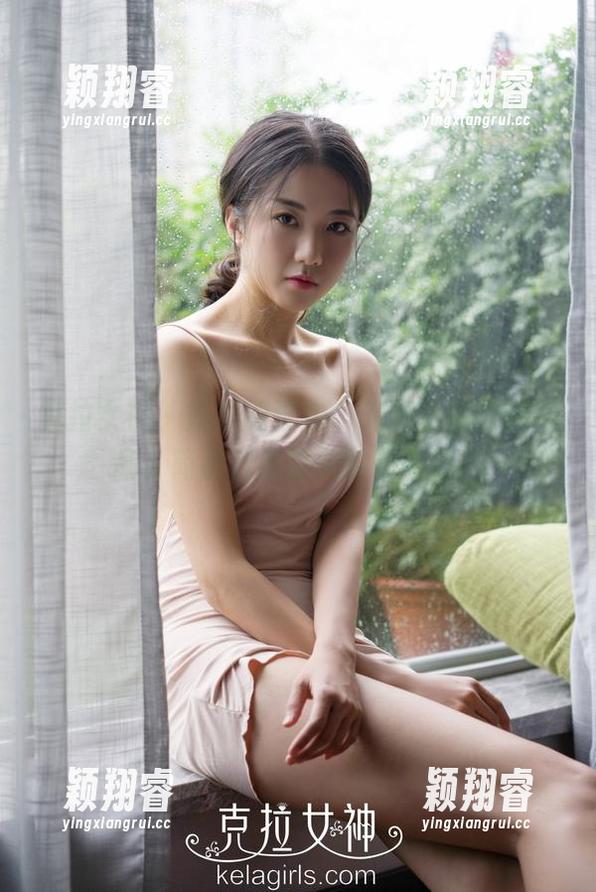 克拉女神-婧然 克拉女神 - 婧然的泳衣,光影下的全套作品,简直就是夏天的代名词!