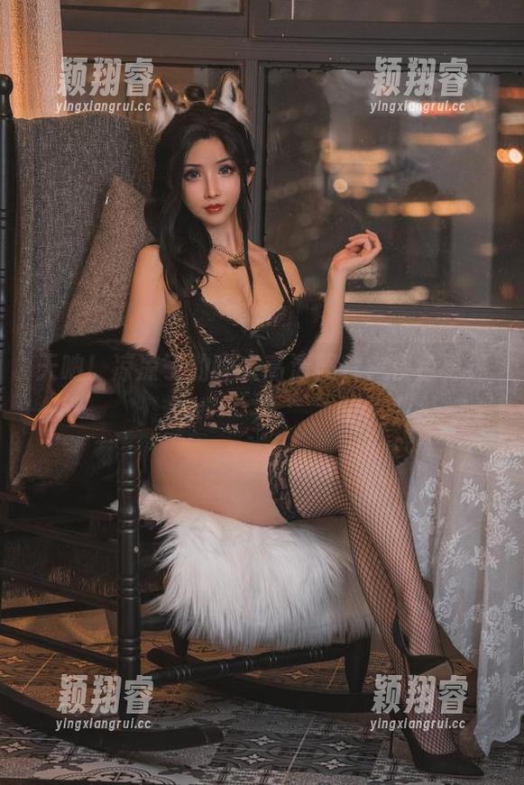 凉凉子 天呐!凉凉子的睡衣高清照片,夜色更迷人