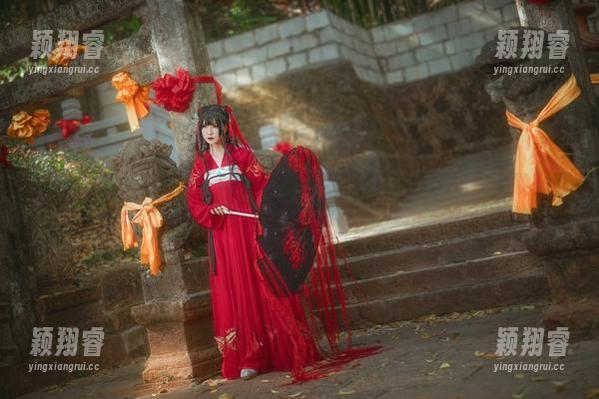 当北之北化身花嫁：一场不正经的cos分享之旅