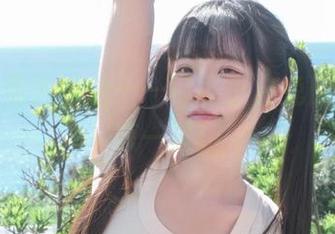 跟着兔兔去游泳——可可小白兔原图,清凉一夏!