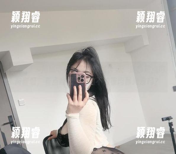 可爱的肉巴 微密圈 - 揭秘可爱的肉巴作品合集:黑色波点肉肉套装,有点意思,真的不怕被肉酱淹没吗?
