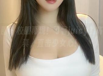 微密圈 – 校服再现!可馨juicy的高清写真,直击少女心!