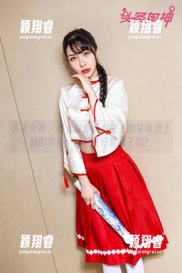 头条女神-玄子 头条女神 - 当台球小天后玄子的写真遇上我的审美:你准备好观看了吗?