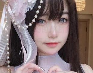 跟随女主K一起看看她的JK图集，透漏着青春的气息。