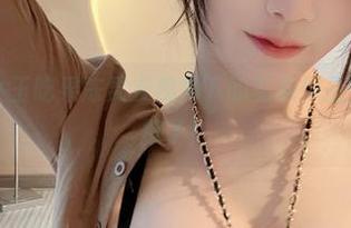 微密圈 – 小玉吃果冻男友视角下的私房作品，真是太会撩了！