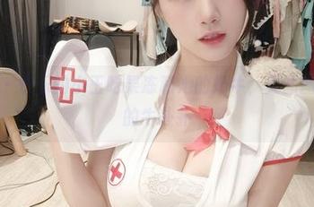 微密圈 – 快乐的小玉吃果冻和她的奶牛,美图图集边缘的牛扑扑