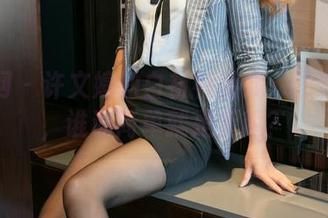 尤果网 – 许文婷的白衬衫游戏:图包精选,谁说简单就是无趣?
