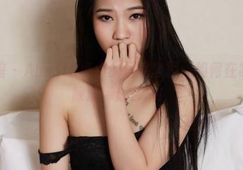 尤物馆 – Amrita贞贞的居家套图:如何在家把懒散演绎成艺术!