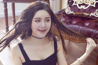 尤物馆 – 让人心跳加速的俞公主秘密美图图包,快来一探究竟!
