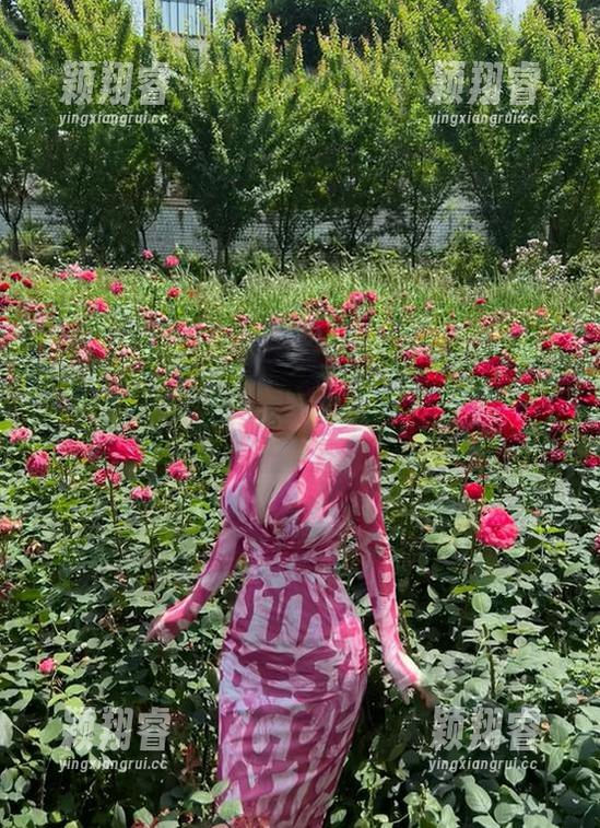 左公子666 微密圈 - 左公子666出新招:6.5嘉宾写真更新,心跳加速的感觉
