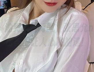 微密圈 – 油亮黑丝制服，张思允nice的私房美图让人心跳加速！