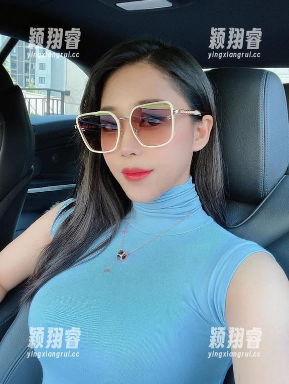张老师 微密圈 - 张老师的姐姐高清写真,仿佛每一寸肌肤都在低语。