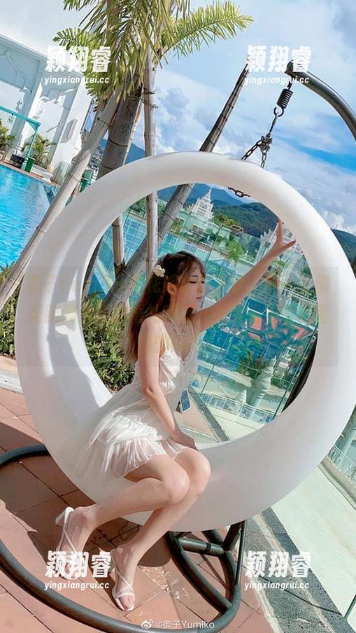御子Yumiko 御子Yumiko的花嫁套图更新,每一张都是脑洞大开的婚礼瞬间,尤其是那个切蛋糕的瞬间!