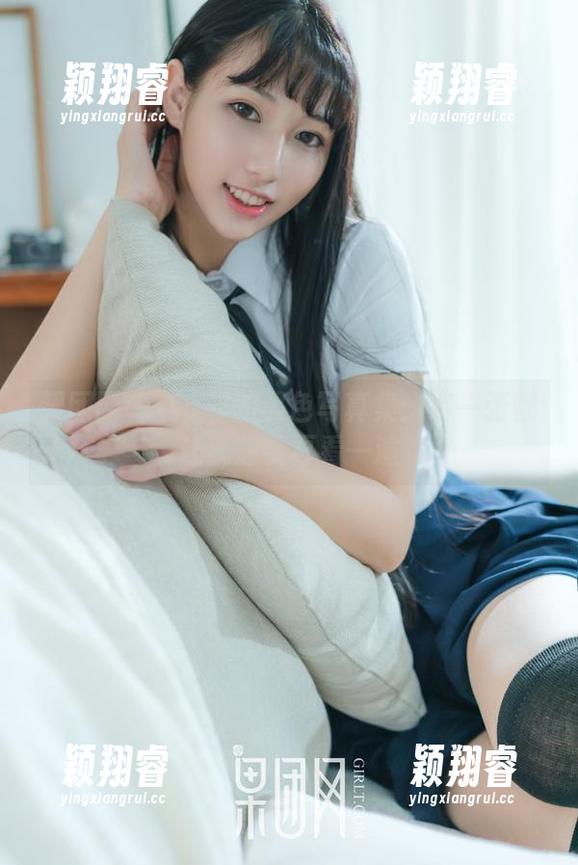 果团网-龚玥菲 果团网 - 龚玥菲的黑色写真集:每一张都让我想要再看一遍