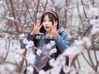整理桃墨公子的旅拍资源,心里想着:这究竟是作品还是心情?