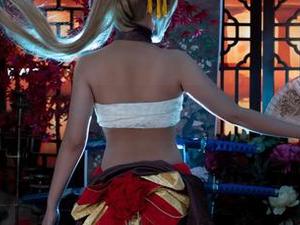 写真里的兔女郎，洛璃LoLiSAMA解锁新技能：魅力在线！