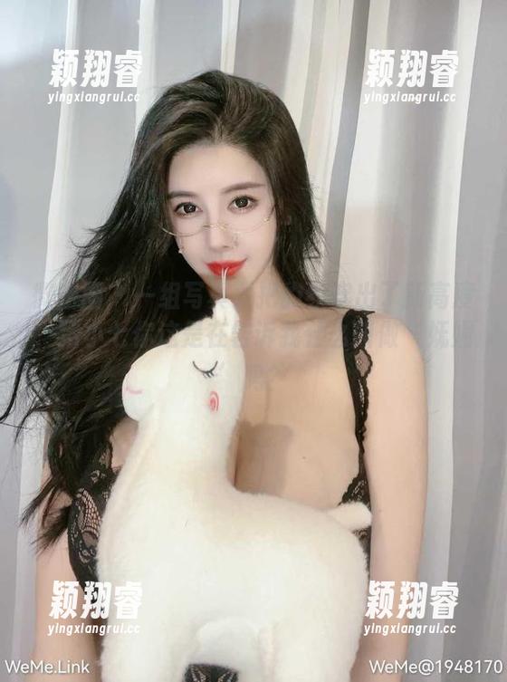 猪小七 微密圈 - 一组写真就把豹纹穿出了新高度,猪小七你这是在告诉我什么叫做‘妩媚’吗?