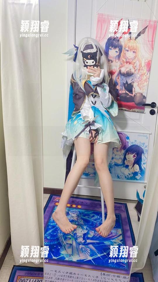 白栎Shirly 私房作品揭秘:白栎Shirly与灰丝的奇妙碰撞!