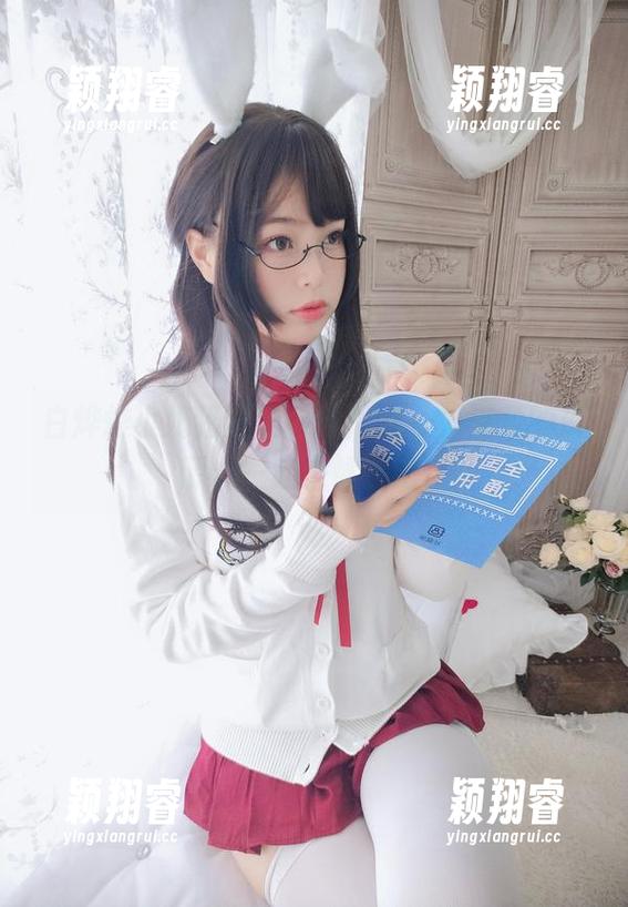 白烨烨 白烨烨小奶猫套图,像阳光一样温柔的资源,一起来体会吧!