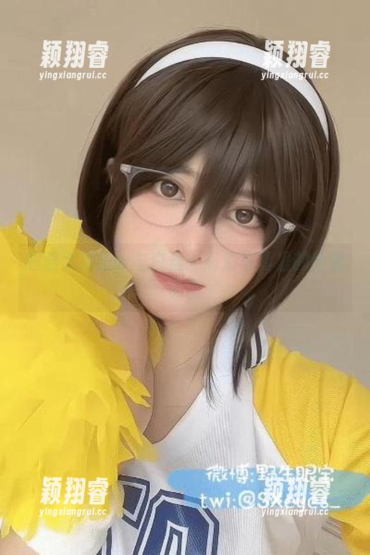 眼酱大魔王w 眼酱大魔王w与白丝:高清写真里的轻盈舞动