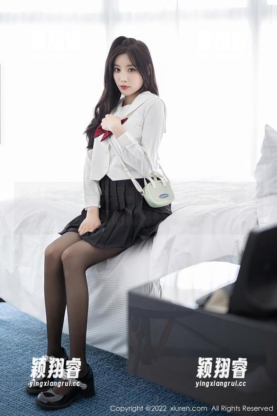 秀人网-奶喵喵 秀人网 - 无圣光写真,躲在奶喵喵的教室里的隐秘魅力