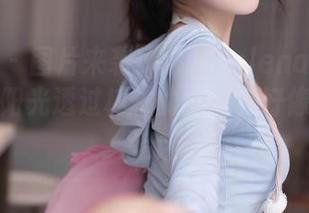秀人网 – 图片来袭!娜露Selena的夏日幻影,阳光透过树林的缝隙,好像在说悄悄话