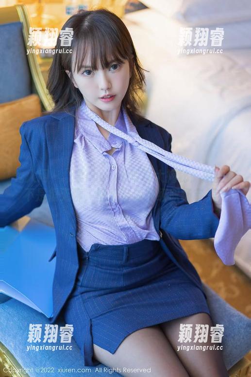 秀人网 - 媃柔rourou写真大揭秘：职业装不是很无聊，壁纸带你升级职场审美！