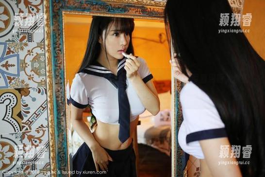 美媛馆-刘飞儿Faye 美媛馆 - 刘飞儿Faye最新圣诞写真:每一帧都带着温暖,像阳光洒在胃里,瞬间满足!