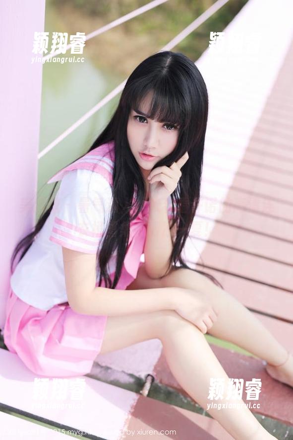 美媛馆-许诺 美媛馆 - 暑气逼人,来看看许诺的高清连衣裙图集,清凉一夏!