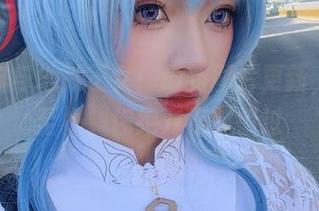 舞小喵与地狱王女:最新图片更新,细腻至极,你绝对不想错过