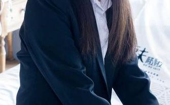 袜啵啵 – 小沫女王的写真集，精选的每一张都让人忍不住想多看几眼！