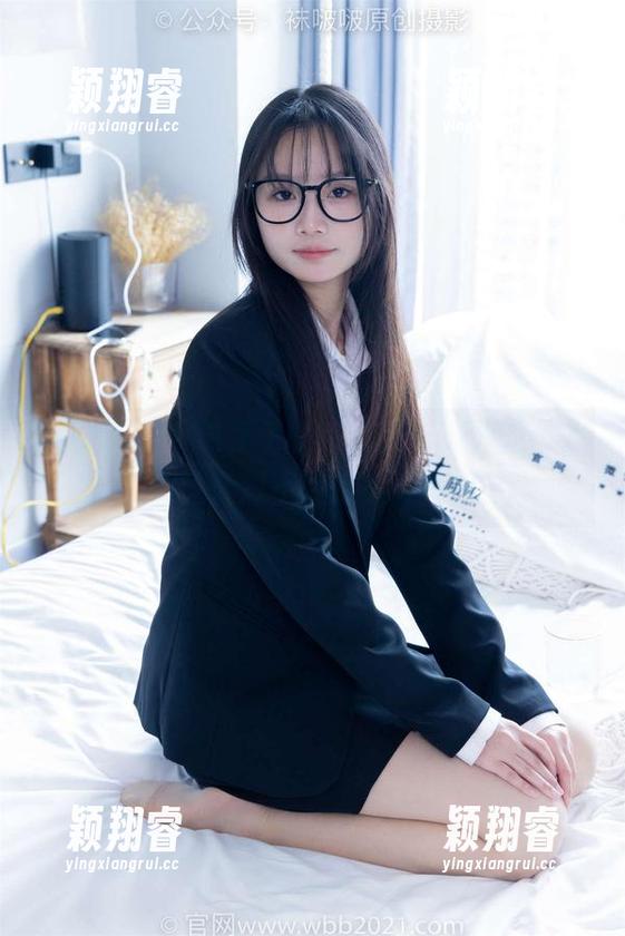 袜啵啵-小沫 袜啵啵 - 小沫女王的写真集,精选的每一张都让人忍不住想多看几眼!
